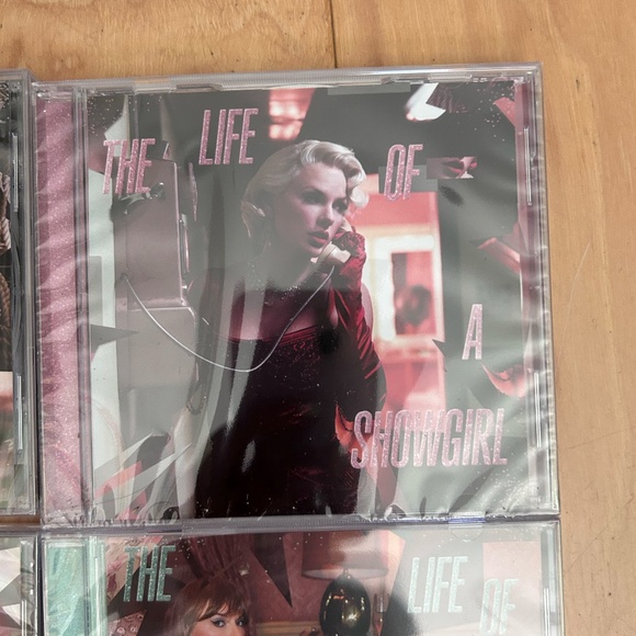 Taylor‎ Swift The Life Of A Show Girl  Cabaret Acoustic CD Full set of 4 In Hand - Picture 5 of 8
